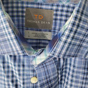 Thomas Dean. Button down shirt. Large